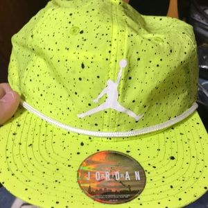 Jordan hat kinda white man can’t jump vibes